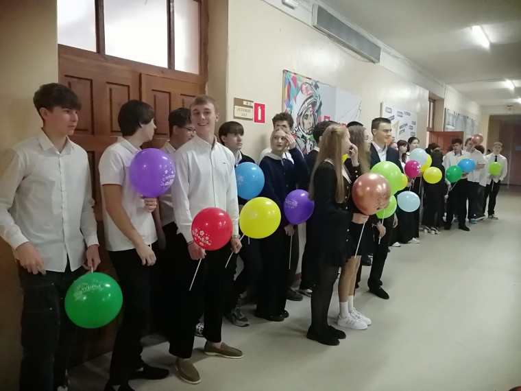 День учителя: как прошел праздник в МОУ «СОШ №24 им. В.И. Пономаренко».