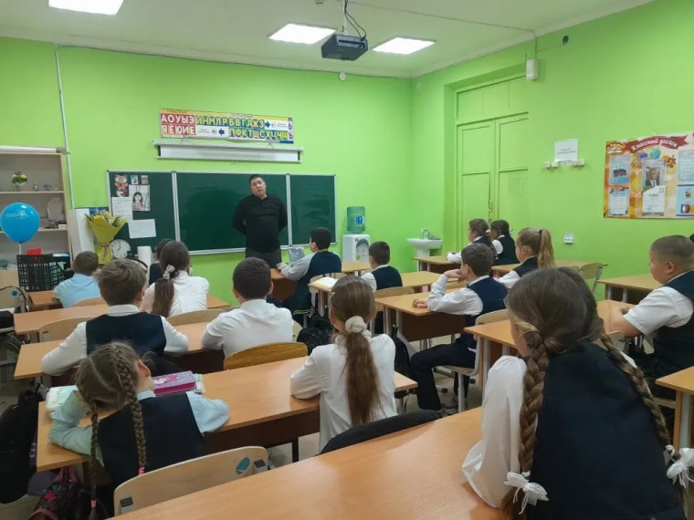День отца — важный праздник для всех пап и дедушек в России..