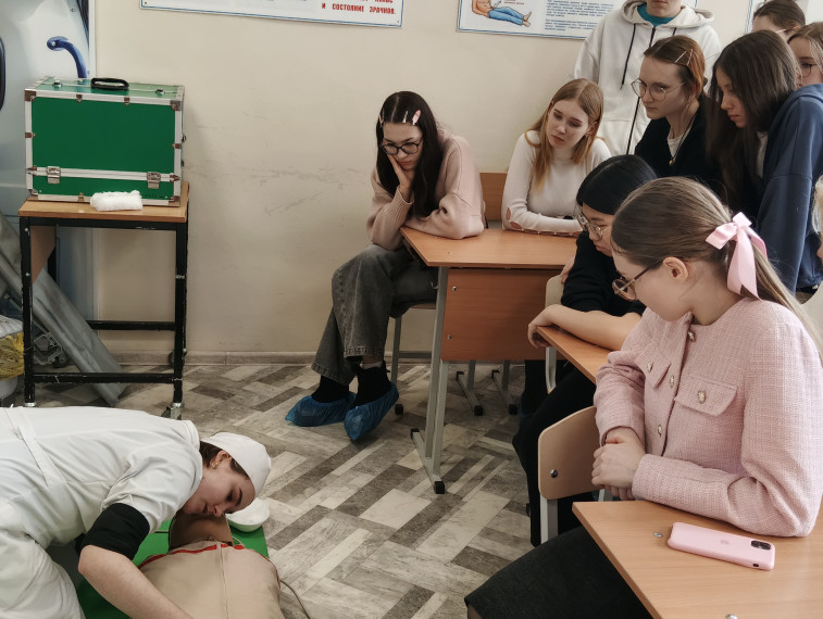 Посещение Энгельсского медицинского колледжа.