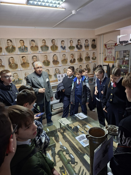 Посещение  Саратовское военного артиллерийского командного училища.
